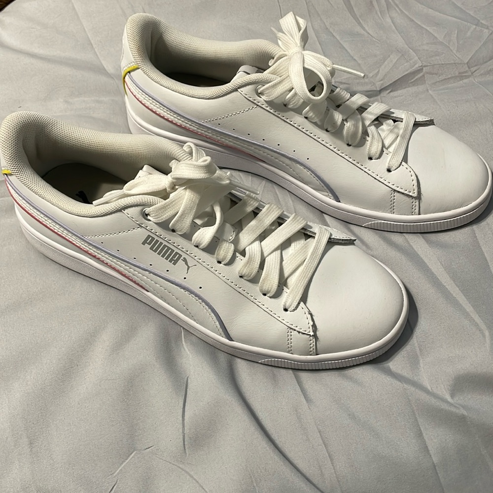 NEW White & Pastel Puma Spring Shoes